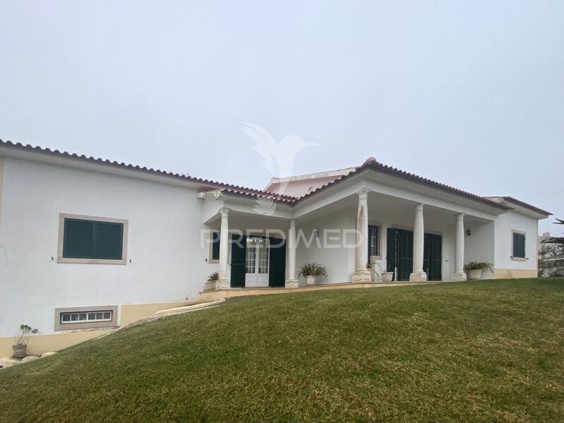 House Isolated V4 A dos Francos Caldas da Rainha - parking lot, fireplace, garage, barbecue