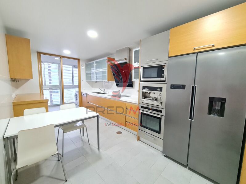 Apartment Luxury T4 Ajuda Lisboa - central heating, river view, air conditioning, lots of natural light, green areas, store room, kitchen, alarm