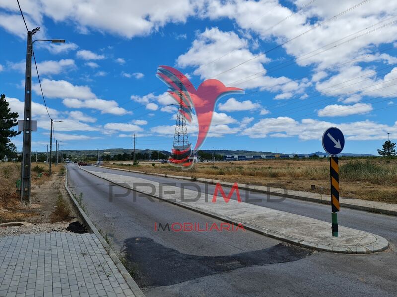 Land new with 627sqm Quinta do Anjo Palmela - garage, water, electricity