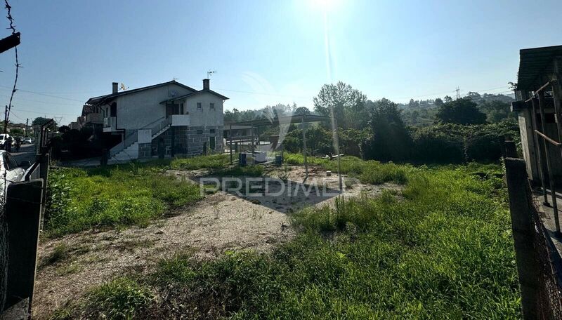 Terreno novo com 600m2 Caldelas Guimarães - bons acessos