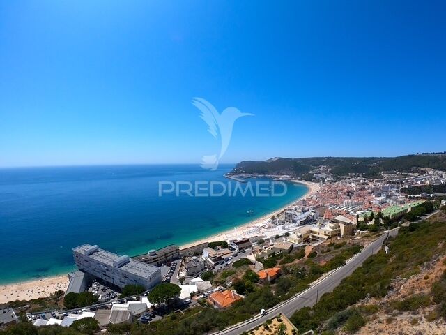 Land Urban with approved project Castelo (Sesimbra)