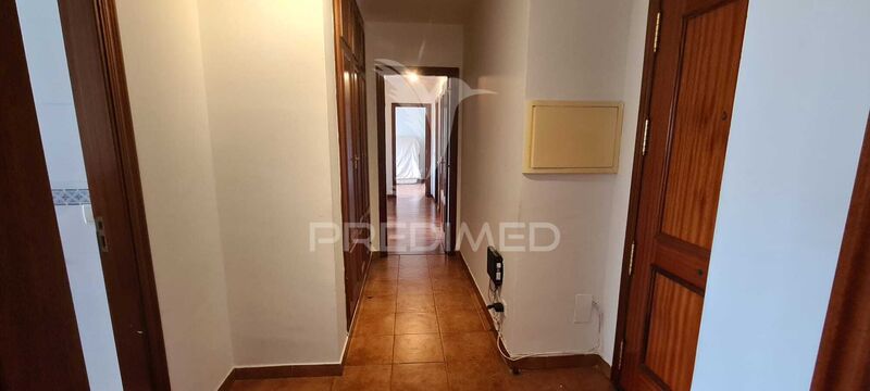 Apartment T3 Renovated excellent condition Santo António da Charneca Barreiro - garage, store room, thermal insulation, marquee, double glazing, equipped