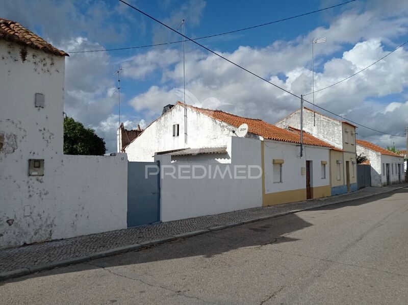 House Single storey well located 2 bedrooms Couço Coruche - attic