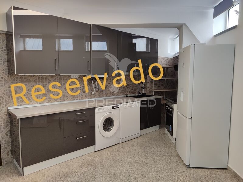 Apartamento T2 Remodelado Moita