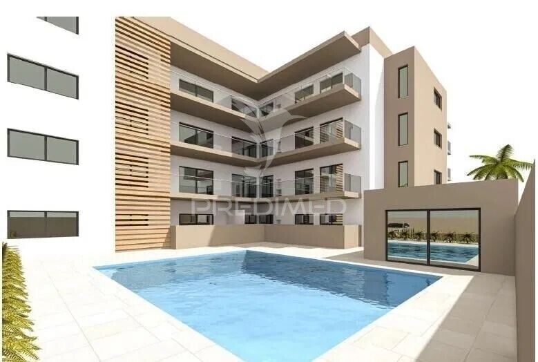 Apartamento Moderno em construção T5 Nossa Senhora de Fátima Entroncamento - garagem, 3º andar, varanda, bbq, ar condicionado, piscina, terraço, condomínio privado, sótão