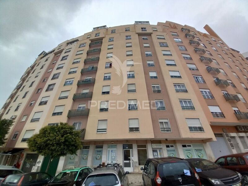 Apartment T2 Rio de Mouro Sintra