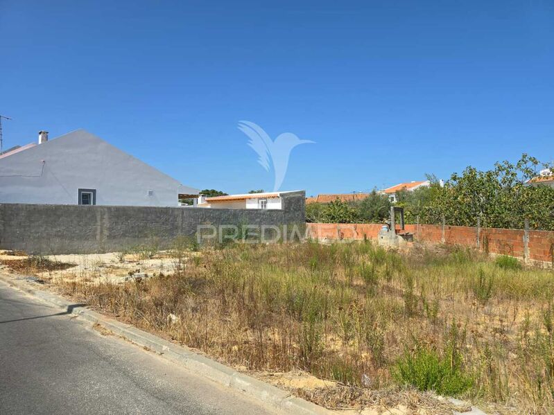 Lote de terreno Urbano com 300m2 Grândola