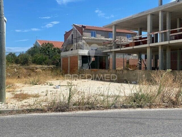 Lote Urbano para construção Loures - excelente localização