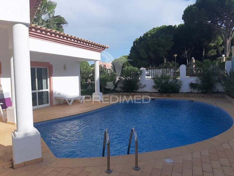 House Isolated V4 Albufeira - garage, solar panels, garden, swimming pool, central heating, terrace, quiet area