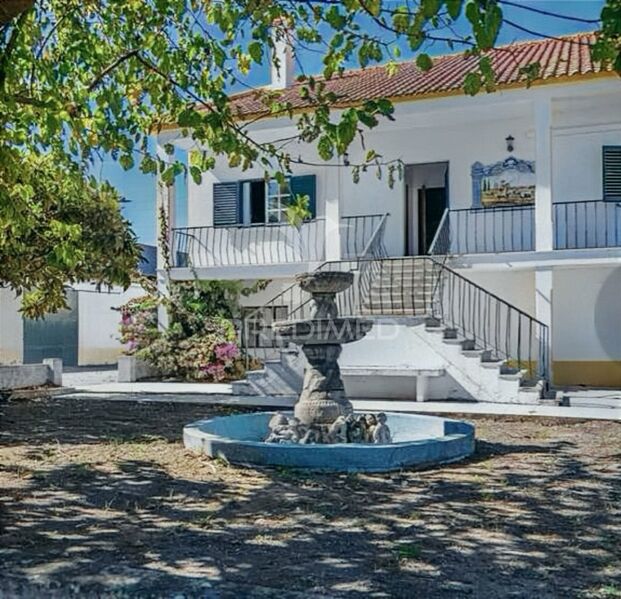 Quinta com casa V4 Santarém - piscina, garagem, arrecadação