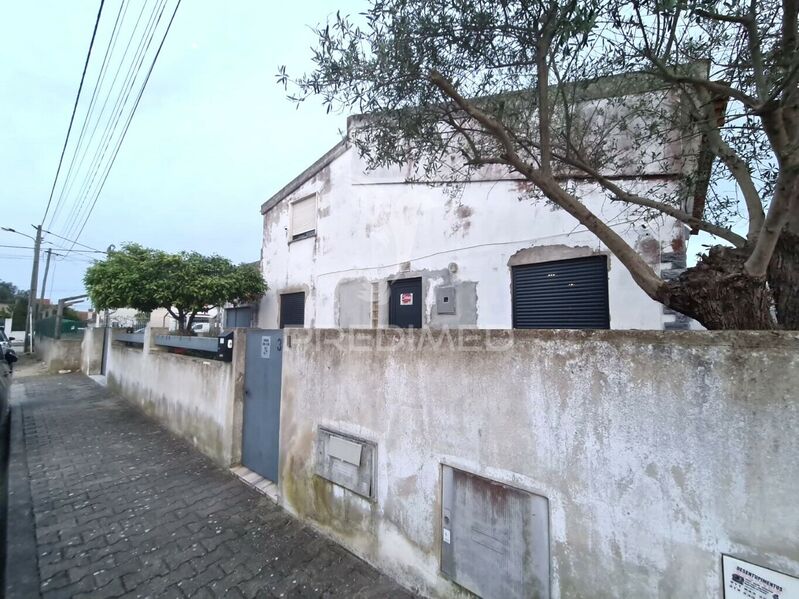 жилой дом V3 отдельная Fernão Ferro Seixal - барбекю, гараж, сад, двойные стекла, чердак, веранда