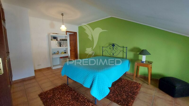 House V2 in good condition Almeirim - fireplace, barbecue, marquee, attic, garage, quiet area, terrace