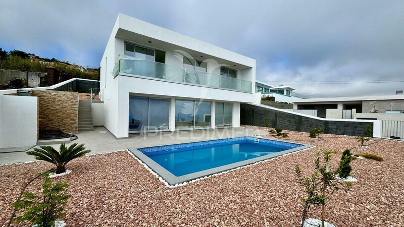 House V3 Modern under construction Prazeres Calheta (Madeira) - magnificent view, swimming pool