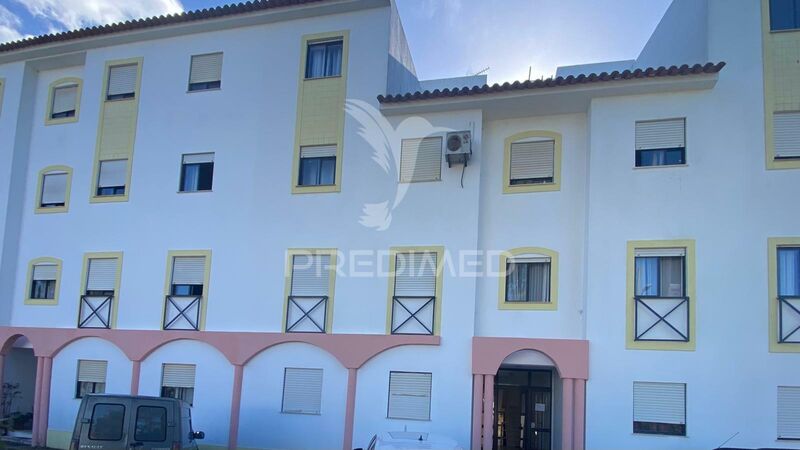 Apartamento Remodelado T2 Rio Maior - equipado, ar condicionado