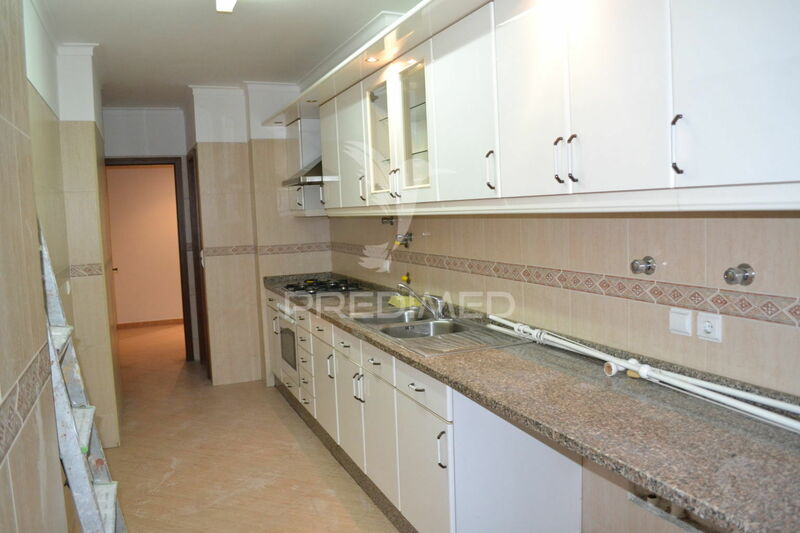 Apartment T2 Algueirão-Mem Martins Sintra - equipped, store room, playground, fireplace, parking lot, garage