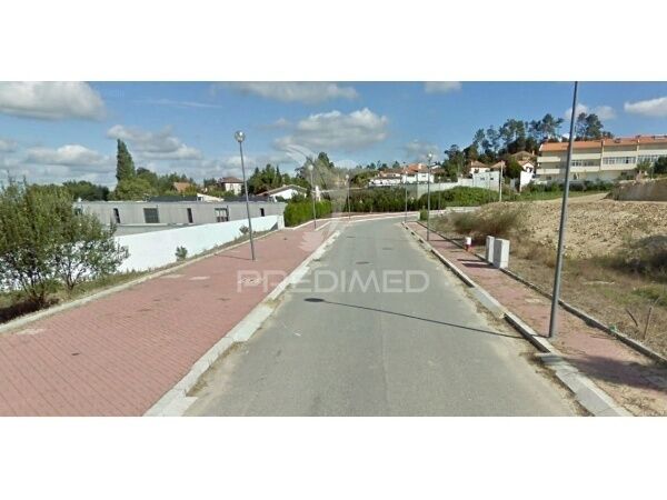 Land with 230sqm Oliveira de Azeméis