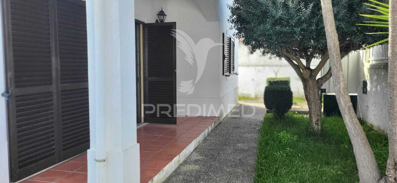 House Isolated 2 bedrooms Quinta do Anjo Palmela - parking lot, garage, garden, tiled stove, attic, equipped kitchen