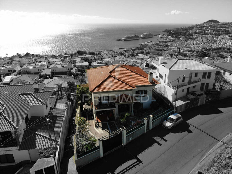 House V4 Santa Maria Maior Funchal