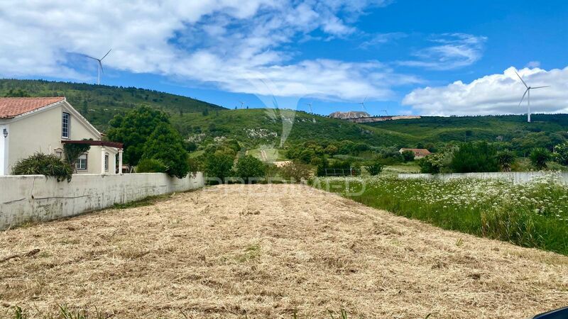 Terreno com 1200m2 Alcobertas Rio Maior - água