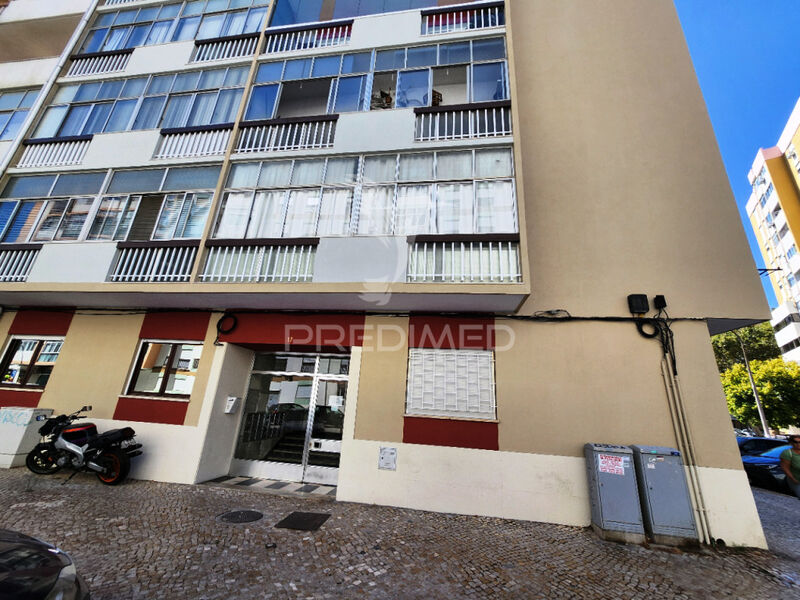 Apartamento T2 Setúbal - r/c