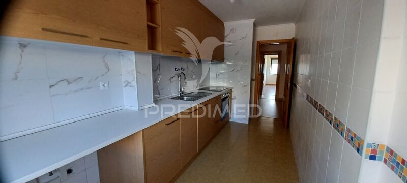 Apartamento T3 Montijo - ar condicionado, vidros duplos, chão flutuante