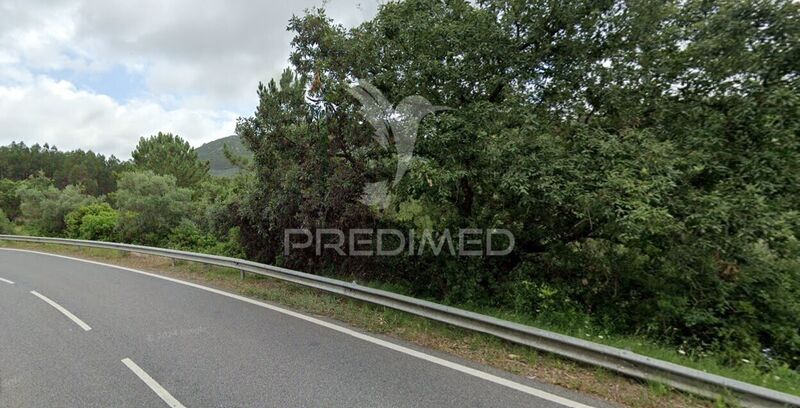 Land with 2560sqm Cadaval