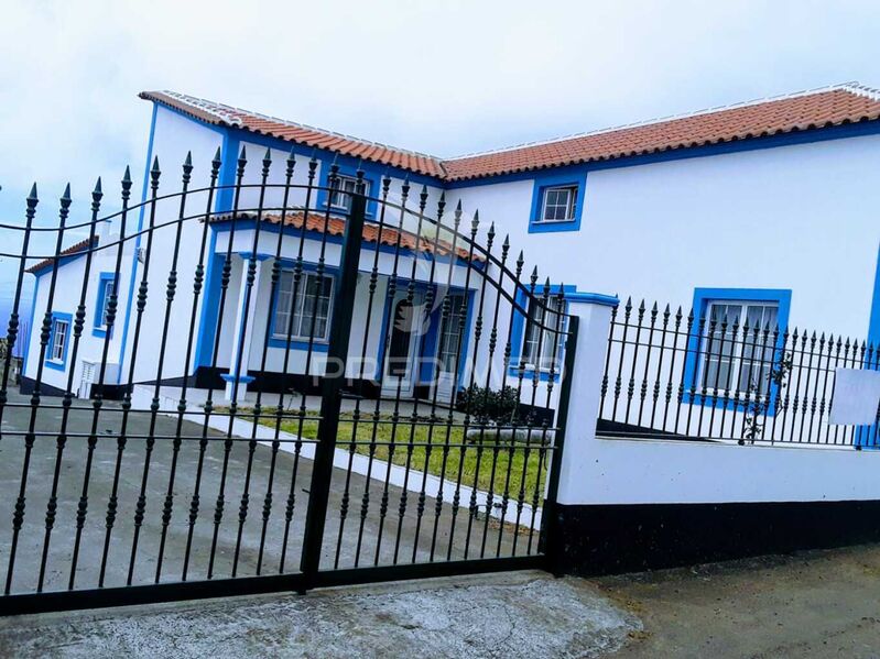 House 4 bedrooms Santa Bárbara Angra do Heroísmo - balcony, barbecue