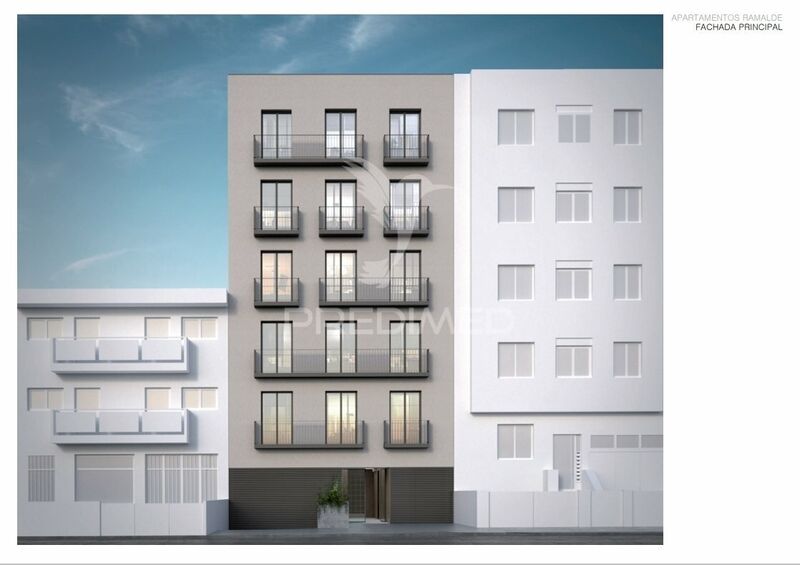 Apartamento T1 Ramalde Porto - arrecadação, excelente localização, jardim, varandas, terraço