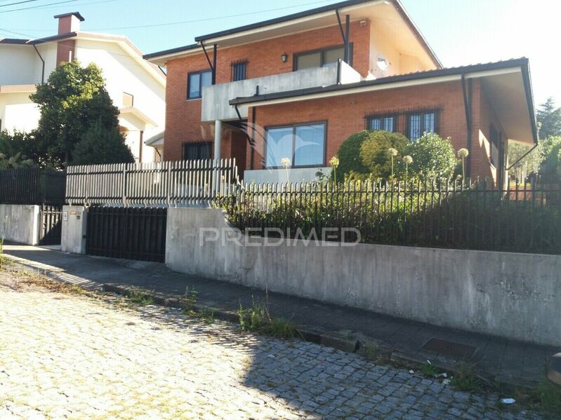 House/Villa V6 Rio Tinto Gondomar - , ,