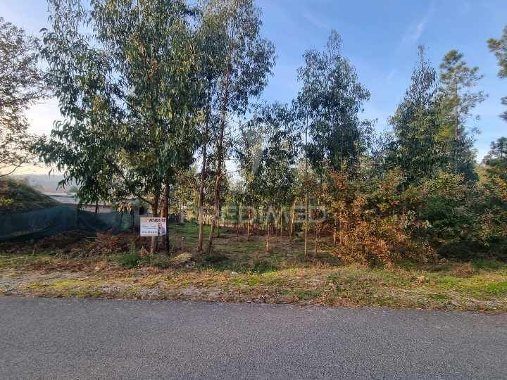 Land with 1500sqm Felgueiras - construction viability