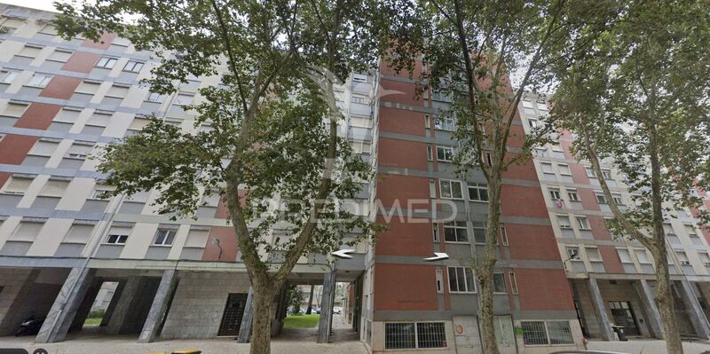 Apartamento T4 novo Benfica Lisboa - vidros duplos