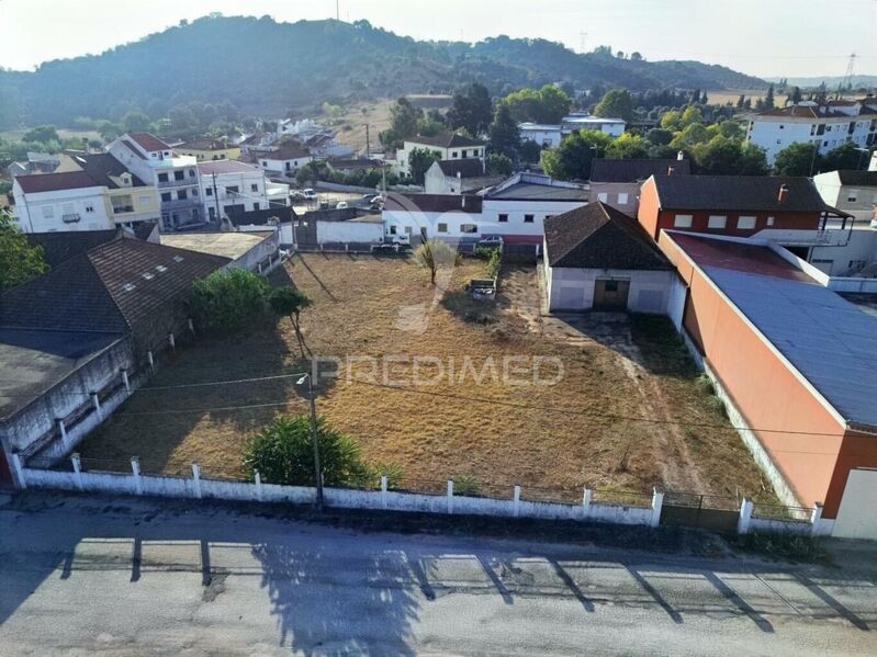 Warehouse with 2000sqm Pernes Santarém