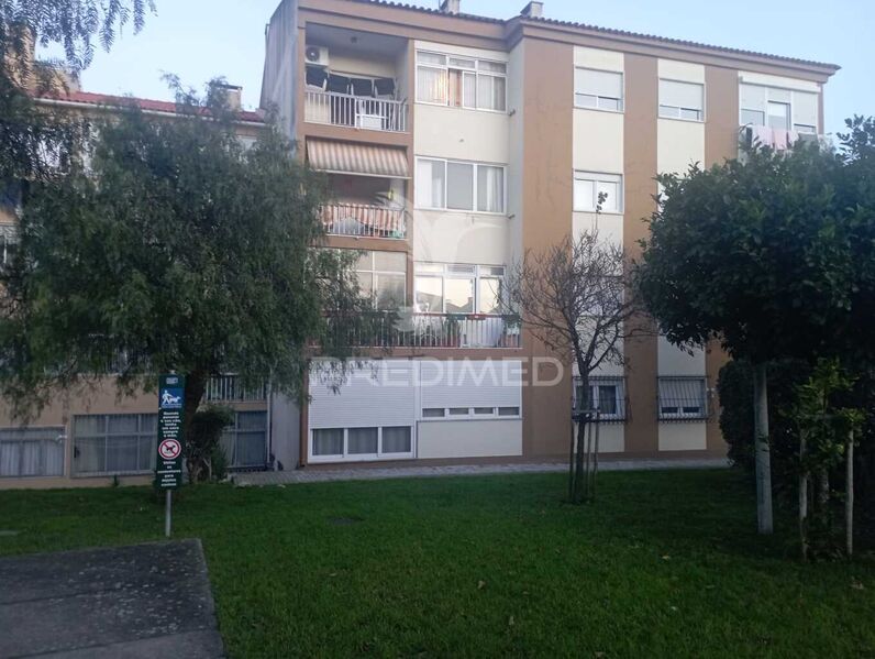 Apartamento T2 Renovado Cascais - zona calma, varanda