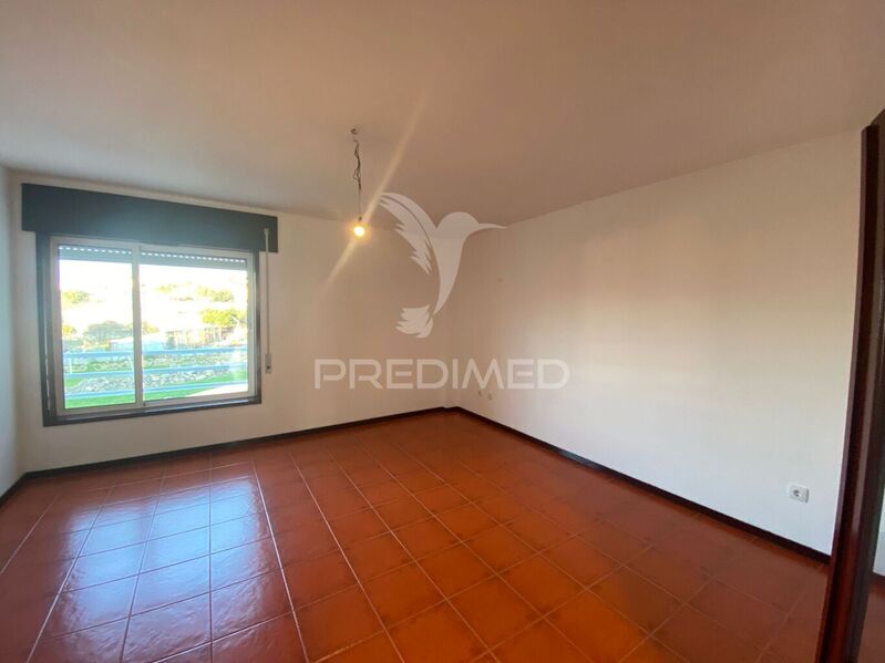 Apartment Modern well located T4 Rio Tinto Gondomar - thermal insulation, furnished, garage, marquee, 3rd floor