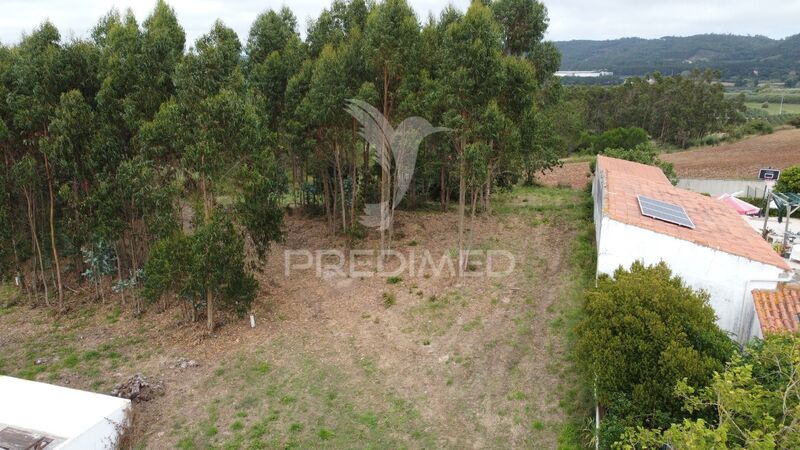 Land with 2209sqm Caldas da Rainha - construction viability