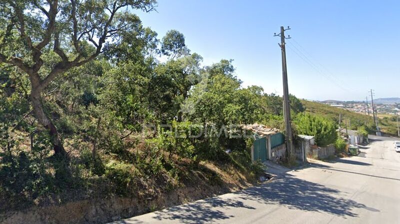 Land with 567sqm Sintra