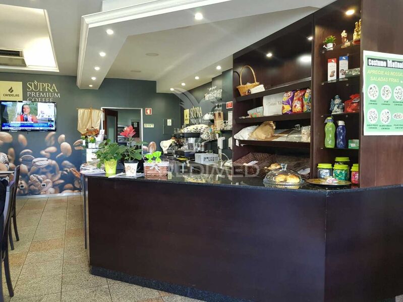 Café bem localizado Matosinhos - esplanada, gerador