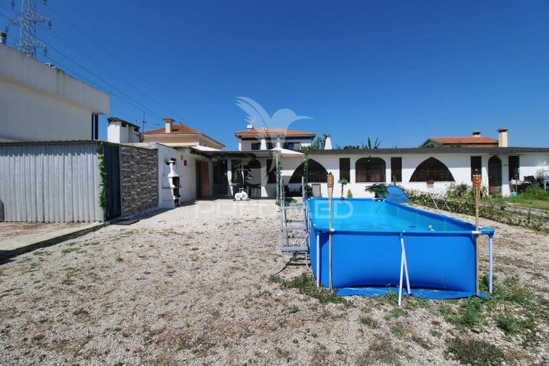 House 2 bedrooms Fernão Ferro Seixal - fireplace, equipped kitchen, backyard, swimming pool, garden