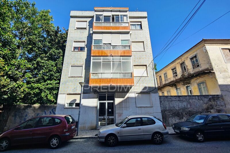 Apartamento no centro T1 Sintra - marquise, varanda, sótão, zonas verdes, excelente localização