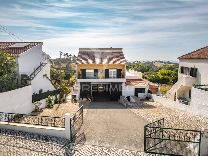 House 3 bedrooms Castelo (Sesimbra) - tiled stove, terrace, garage, balcony