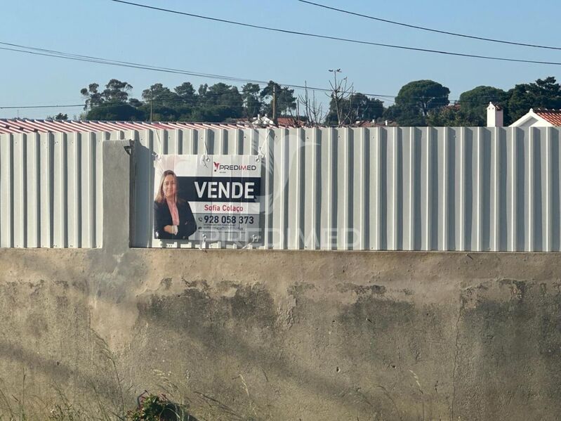 Terreno Rústico com 1500m2 Santo António da Charneca Barreiro - luz, água