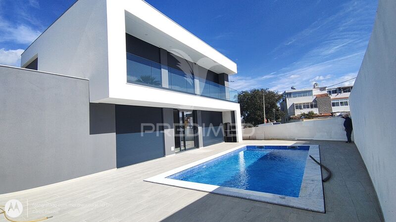 House V4 Lagoa (Algarve) - garage, balcony, garden, swimming pool