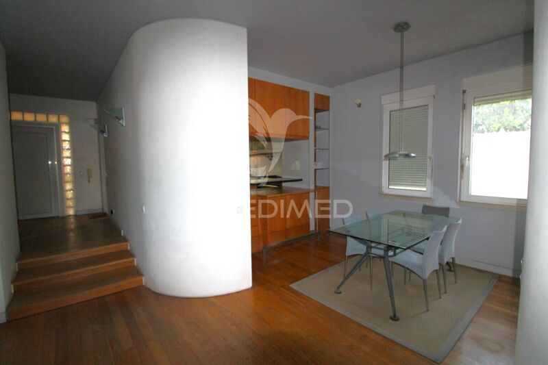 House 5 bedrooms Alcochete - garage, swimming pool, terrace