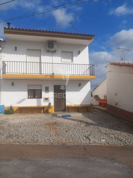 House V3 Santo António (Capelins) Alandroal - tiled stove, balcony, backyard, air conditioning