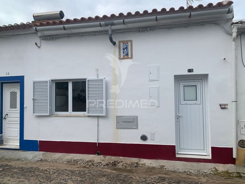 House 1 bedrooms Refurbished in the center Montemor-o-Novo - terrace