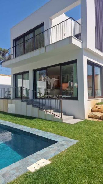 House new 3 bedrooms Alcabideche Cascais - terrace, balcony, garden, swimming pool, balconies
