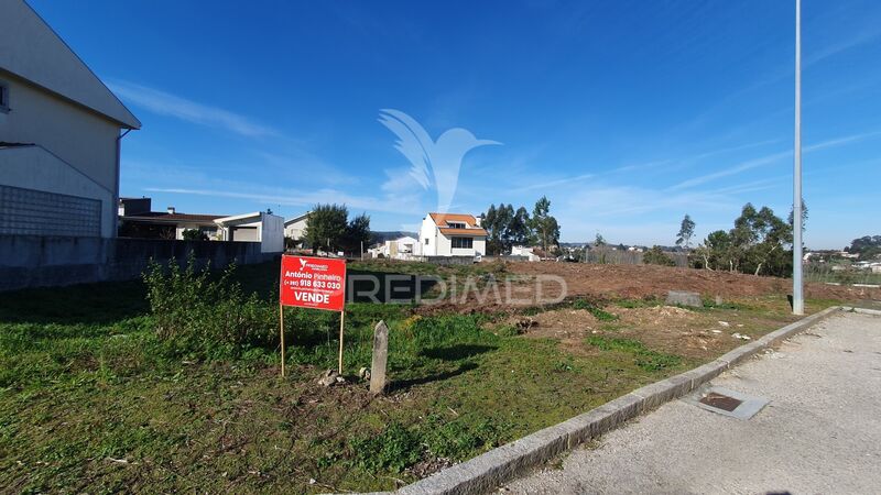 Land with 425sqm Vila Nova de Gaia