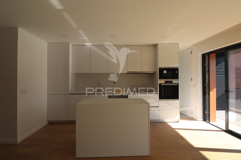 Apartment 3 bedrooms Modern Braga - thermal insulation, air conditioning