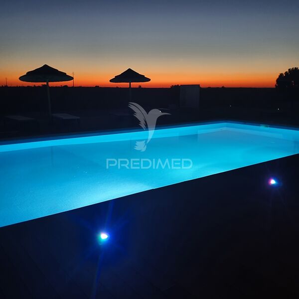 Farm new 7 bedrooms Ferreira do Alentejo - boiler, solar panels, kitchen, terrace, swimming pool, solar panels, water hole, boiler, equipped, fireplace, fruit trees