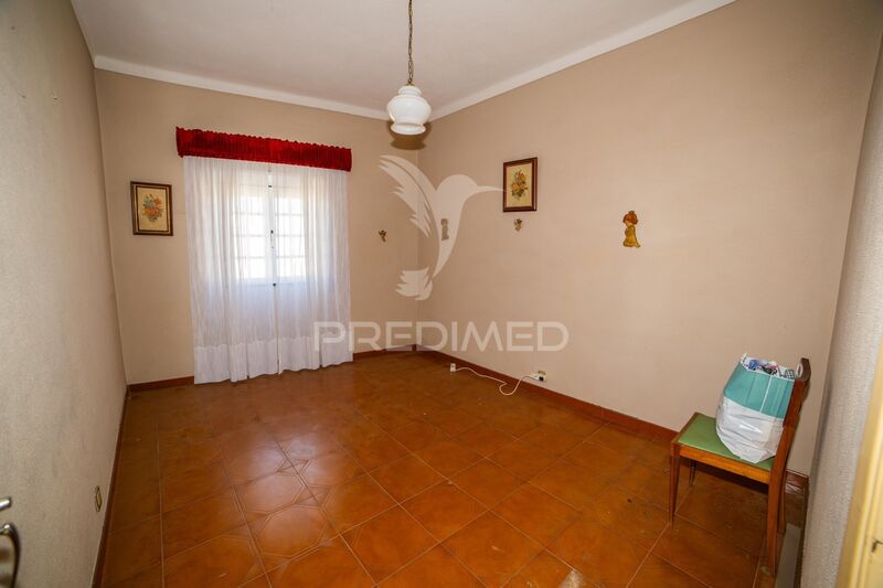 House 4 bedrooms Évora - terrace, garage, attic, balcony